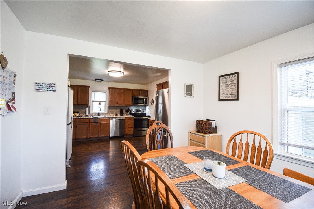 4604 New Road Youngstown, OH 44515 - Photo 10 of 35 Gallery Image 10