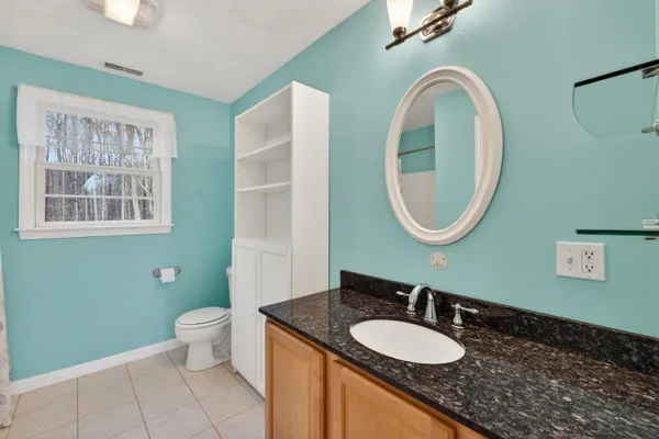 $899,900 | 223 Bolt Hill Road, Eliot, ME 03903