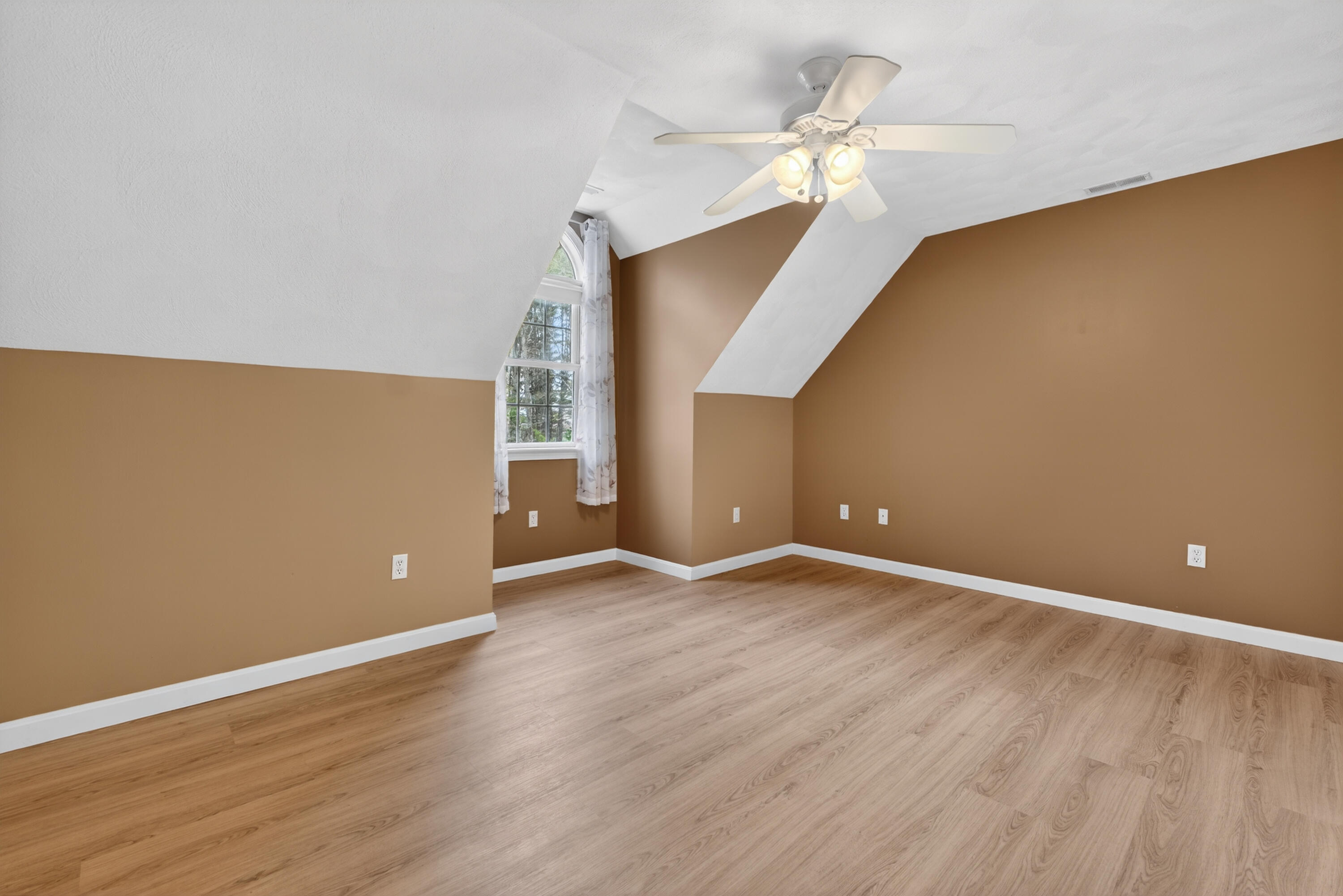 223 Bolt Hill Road Eliot, ME 03903 - Photo 46 of 85 photos_high_resolution_223_Bold_Hill_Rd_