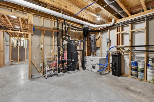 $899,900 | 223 Bolt Hill Road, Eliot, ME 03903