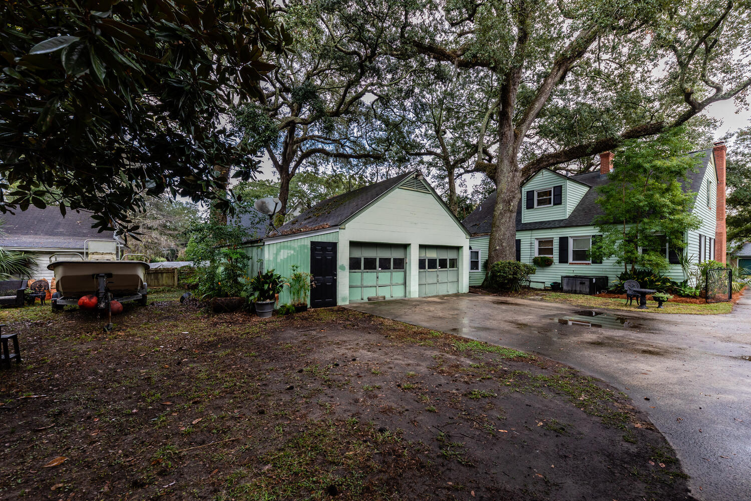 717 Parish Road Charleston, SC 29407 - Photo 2 of 33 717 Parish Rd Charleston SC-004-005-W4A7