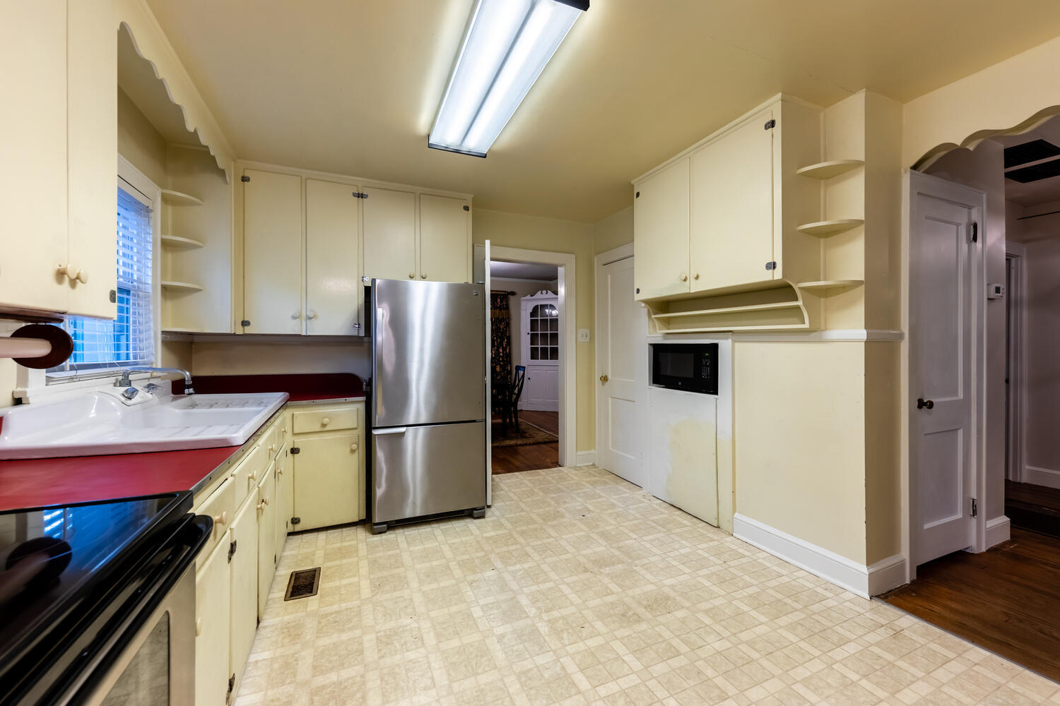 717 Parish Road Charleston, SC 29407 - Photo 13 of 33 717 Parish Rd Charleston SC-009-013-W4A7