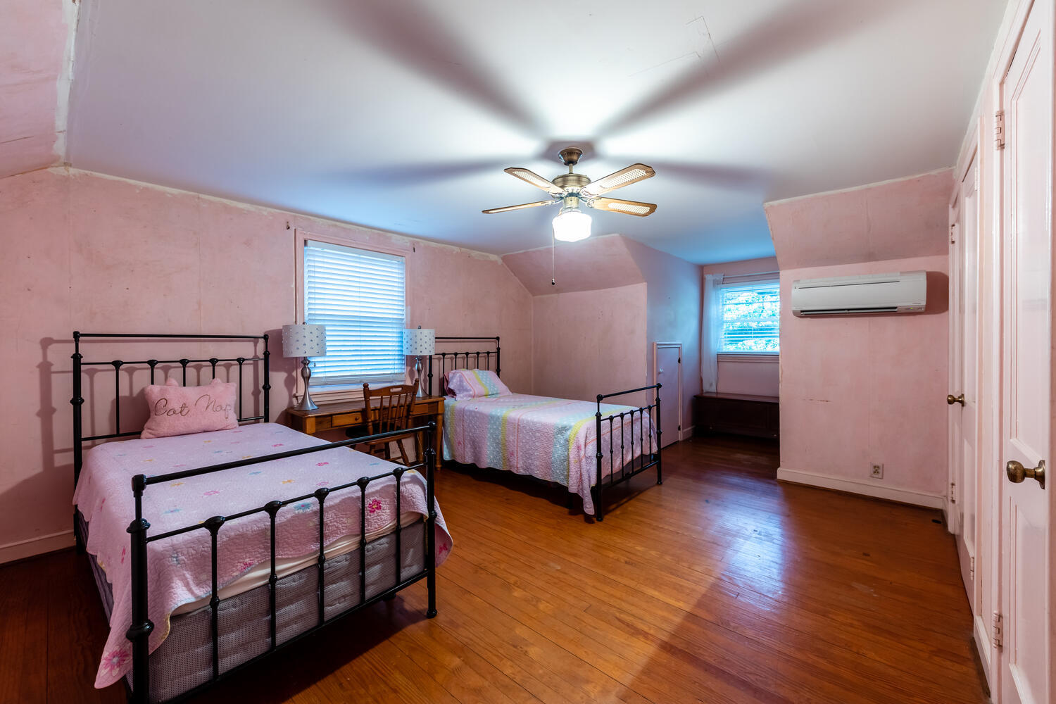 717 Parish Road Charleston, SC 29407 - Photo 17 of 33 717 Parish Rd Charleston SC-024-015-W4A7
