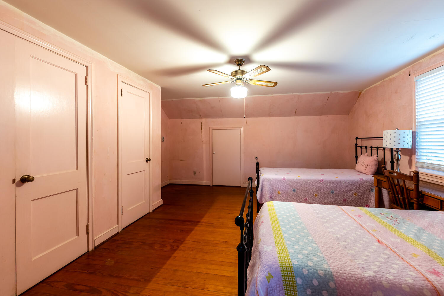 717 Parish Road Charleston, SC 29407 - Photo 19 of 33 717 Parish Rd Charleston SC-025-008-W4A7