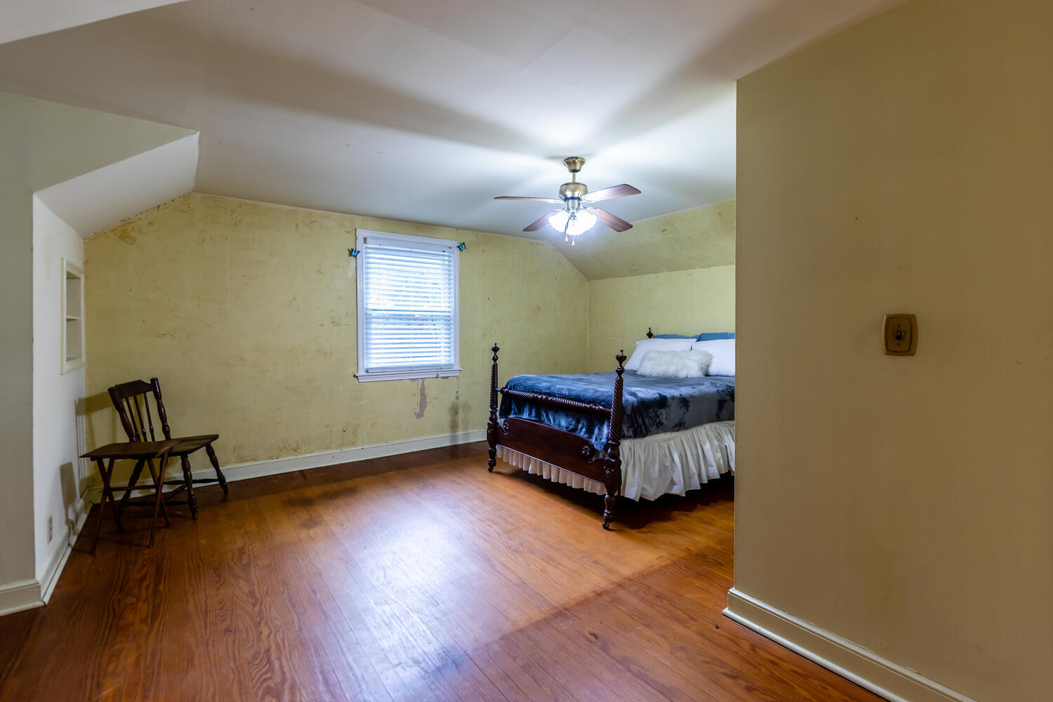717 Parish Road Charleston, SC 29407 - Photo 20 of 33 717 Parish Rd Charleston SC-021-012-W4A7