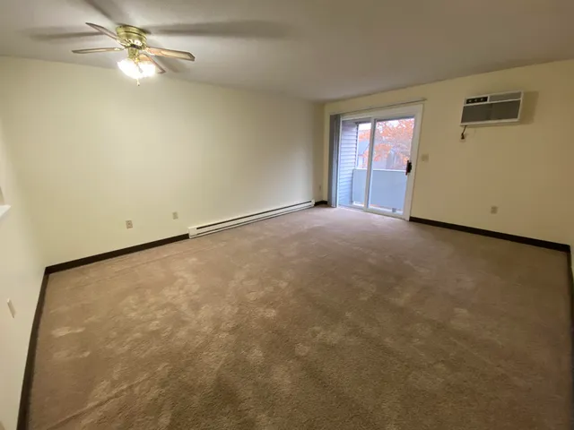 $1,629 | 145 Eastern Avenue, Unit 303, Manchester, NH 03104