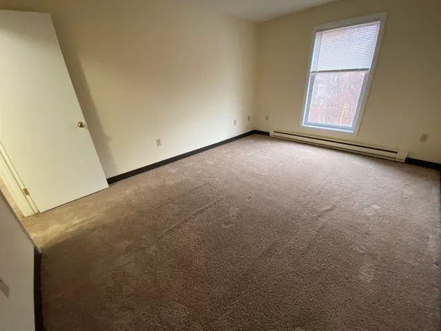 $1,629 | 145 Eastern Avenue, Unit 303, Manchester, NH 03104