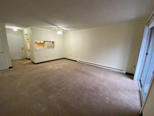 $1,629 | 145 Eastern Avenue, Unit 303, Manchester, NH 03104