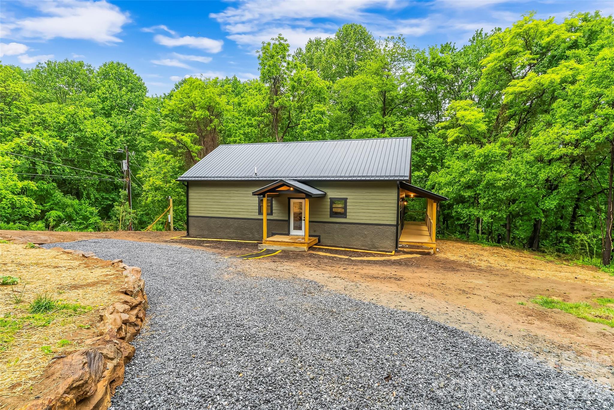 1737 Newfound Road Leicester, NC 28748 - Photo 45 of 47