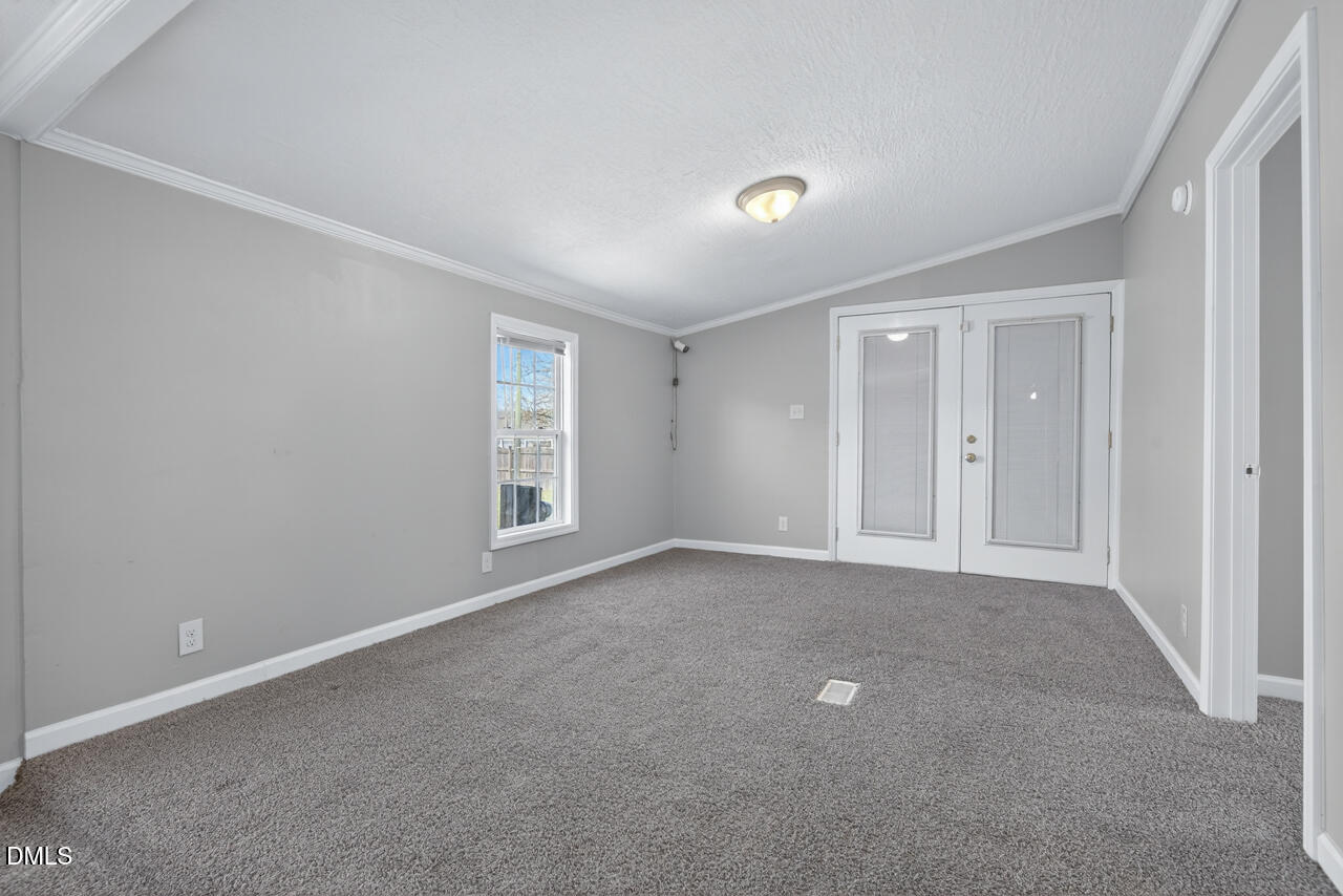 1622 Lancaster Road Pikeville, NC 27863 - Photo 11 of 56 18