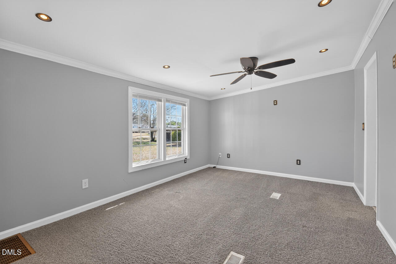 1622 Lancaster Road Pikeville, NC 27863 - Photo 21 of 56 28