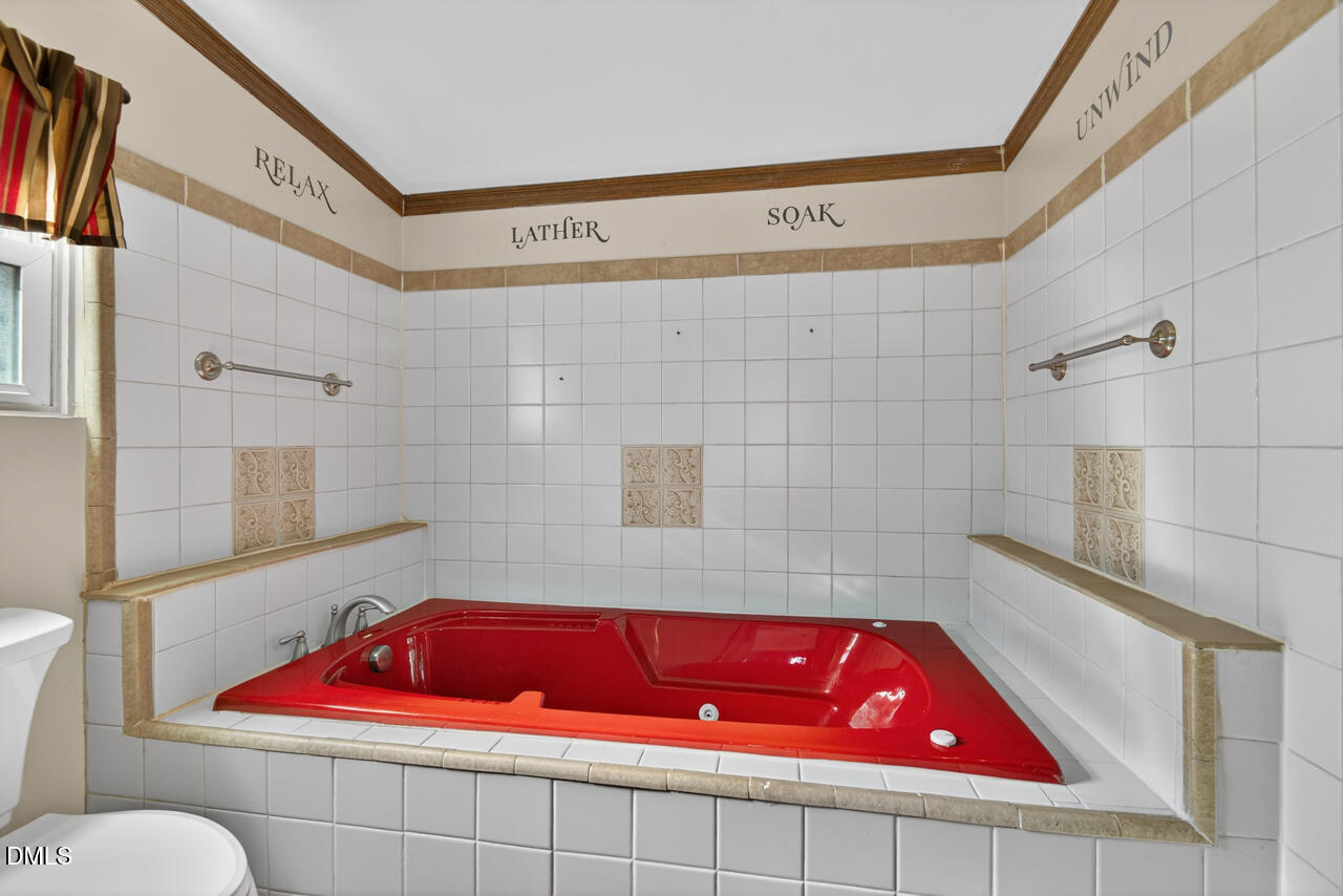 1622 Lancaster Road Pikeville, NC 27863 - Photo 29 of 56 36