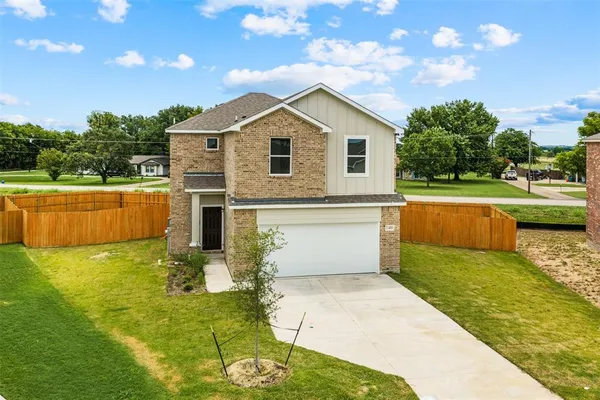 $305,990 | 11404 Themis Court, Lorena, TX 76655
