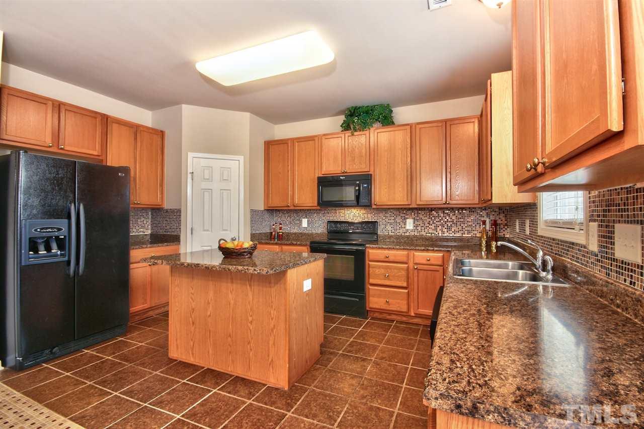 8601 Lasilla Way Raleigh, NC 27616 - Photo 2 of 25 Gallery Image 2