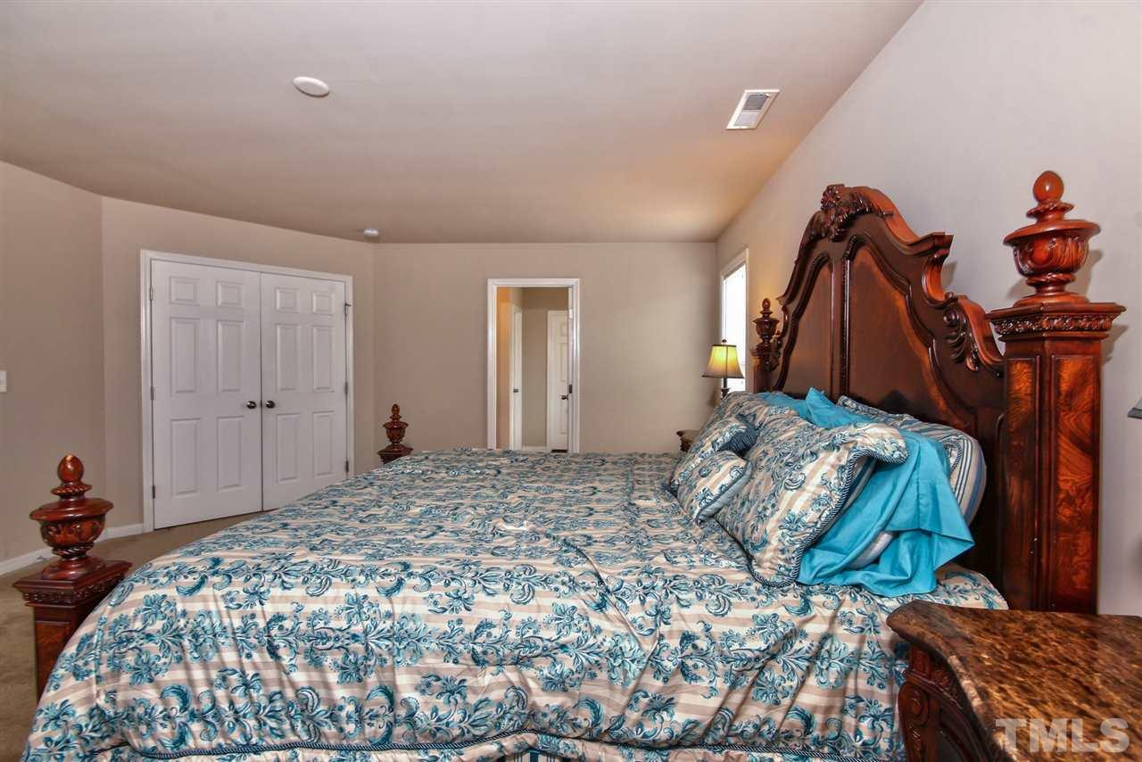8601 Lasilla Way Raleigh, NC 27616 - Photo 14 of 25 Gallery Image 14