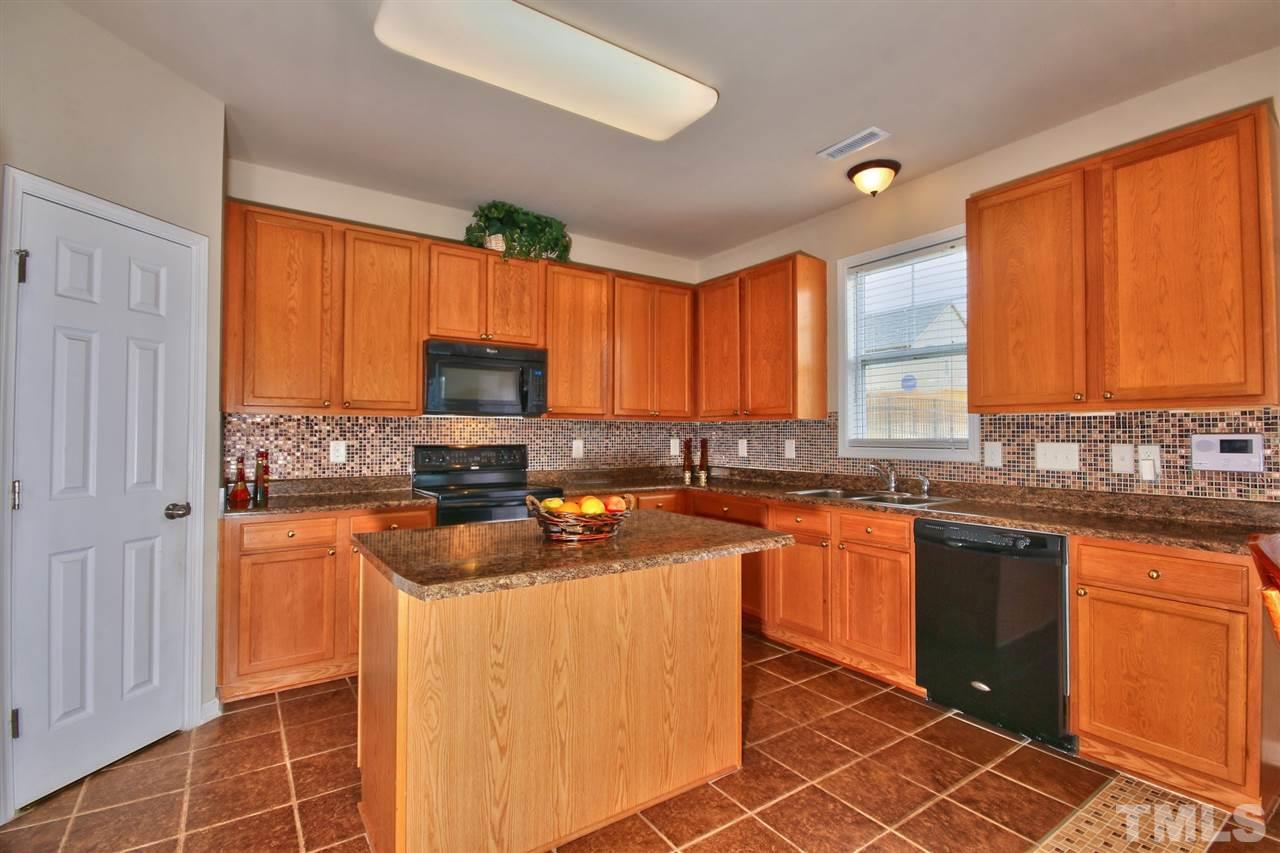 8601 Lasilla Way Raleigh, NC 27616 - Photo 10 of 25 Gallery Image 10