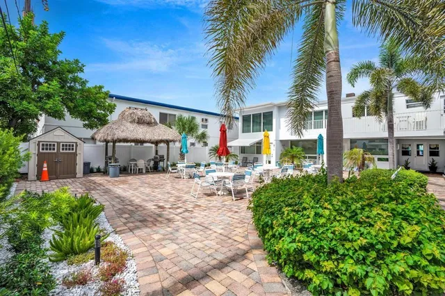 $1,650 | 4228 North Ocean Boulevard, Unit 14, Lauderdale-by-the-Sea, FL 33308