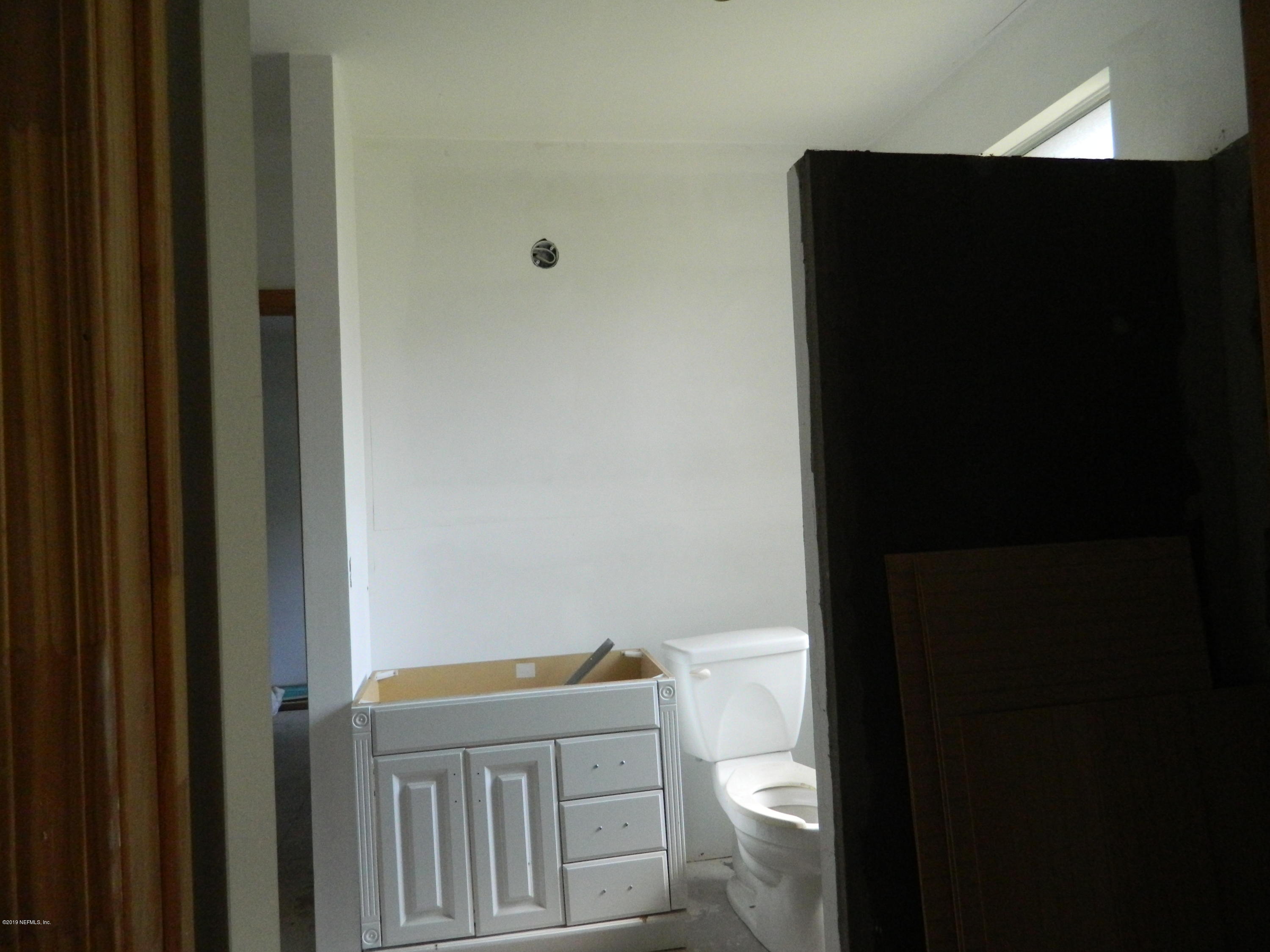 127 Fisherman Road Satsuma, FL 32189 - Photo 16 of 20 DSCN4537
