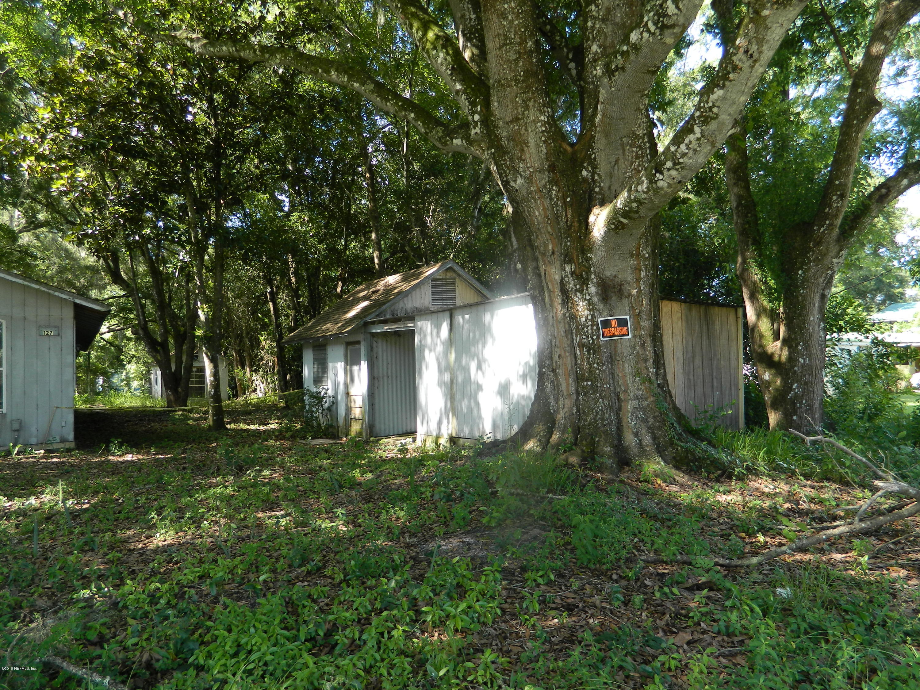 127 Fisherman Road Satsuma, FL 32189 - Photo 2 of 20 DSCN4523