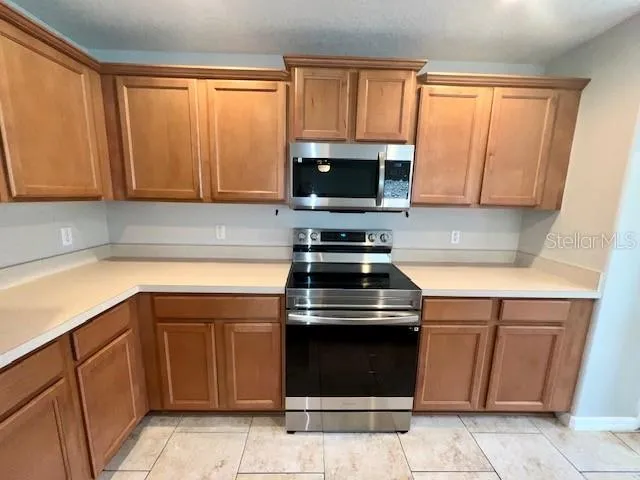 $2,400 | 3522 Caruso Place, Oviedo, FL 32765