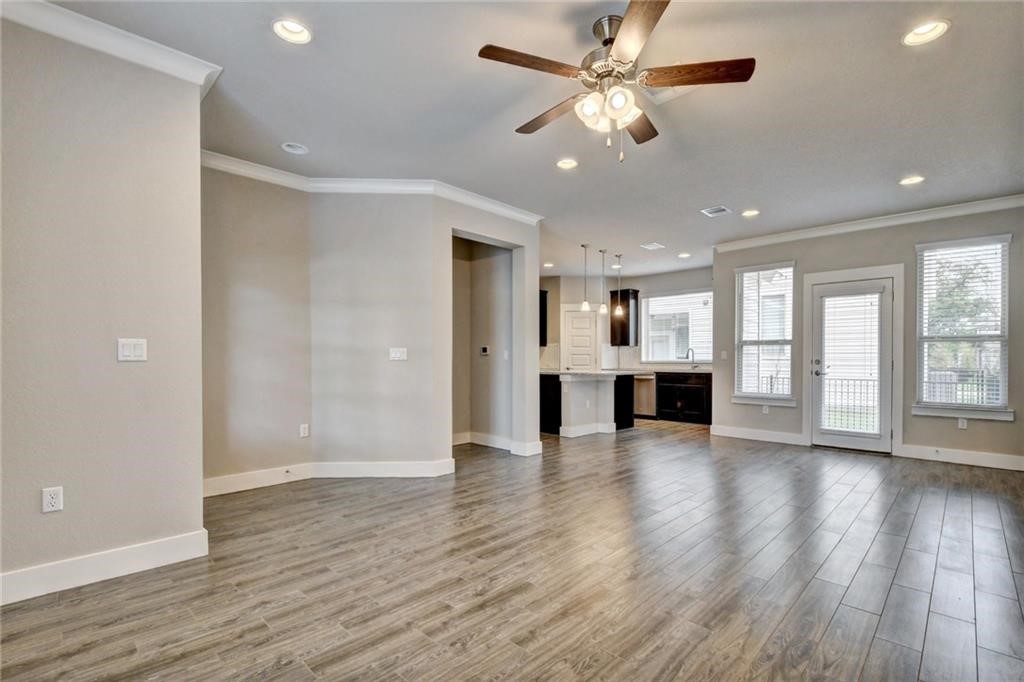 9710 McKnight Loop Austin, TX 78717 - Photo 9 of 30