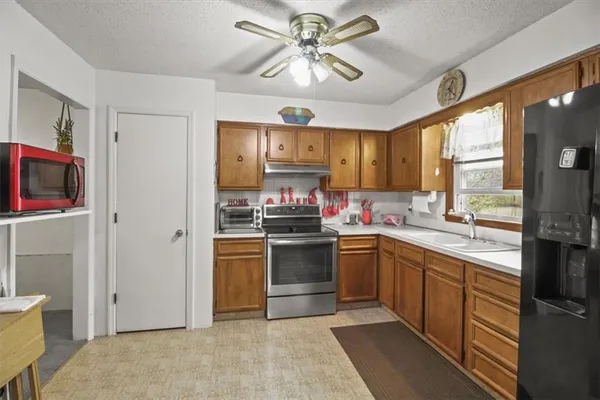 $525,000 | 5212 North Galvin Road, Sibley, MO 64088