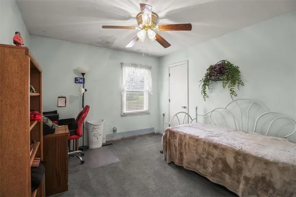 $525,000 | 5212 North Galvin Road, Sibley, MO 64088