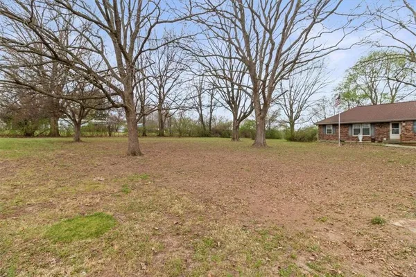 $525,000 | 5212 North Galvin Road, Sibley, MO 64088