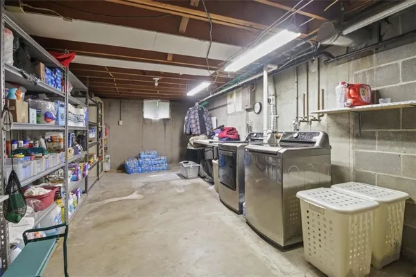 $525,000 | 5212 North Galvin Road, Sibley, MO 64088