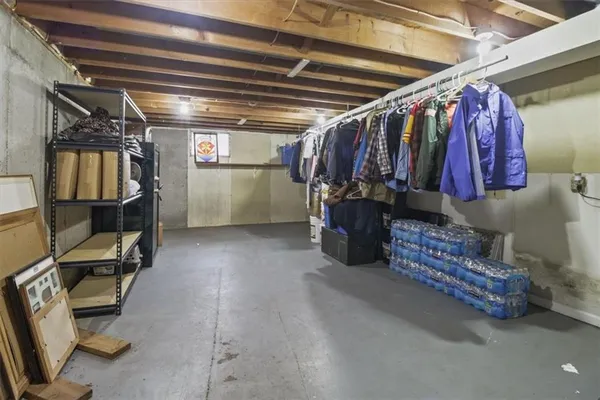 $525,000 | 5212 North Galvin Road, Sibley, MO 64088