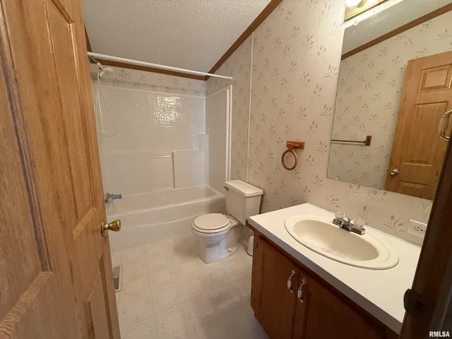 $310,000 | 115 Mt Joy Road, Murphysboro, IL 62966