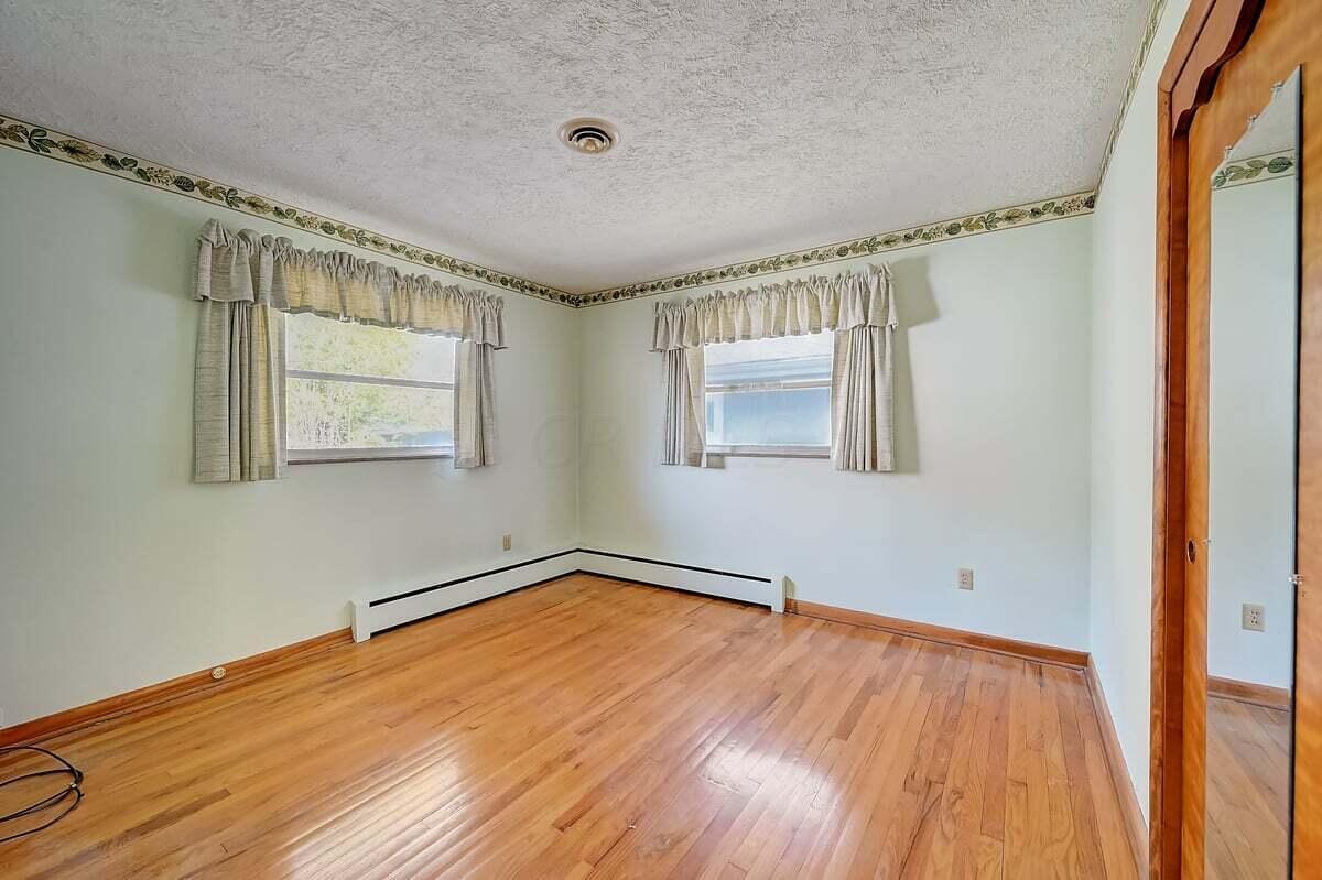 2512 Minerva Lake Road Columbus, OH 43231 - Photo 13 of 25 br 3