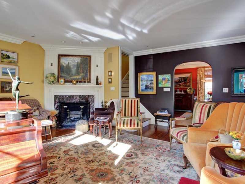 Living Room.