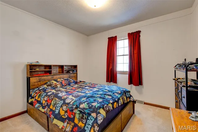 $209,900 | 171 Willowood Road, Litchfield, IL 62056