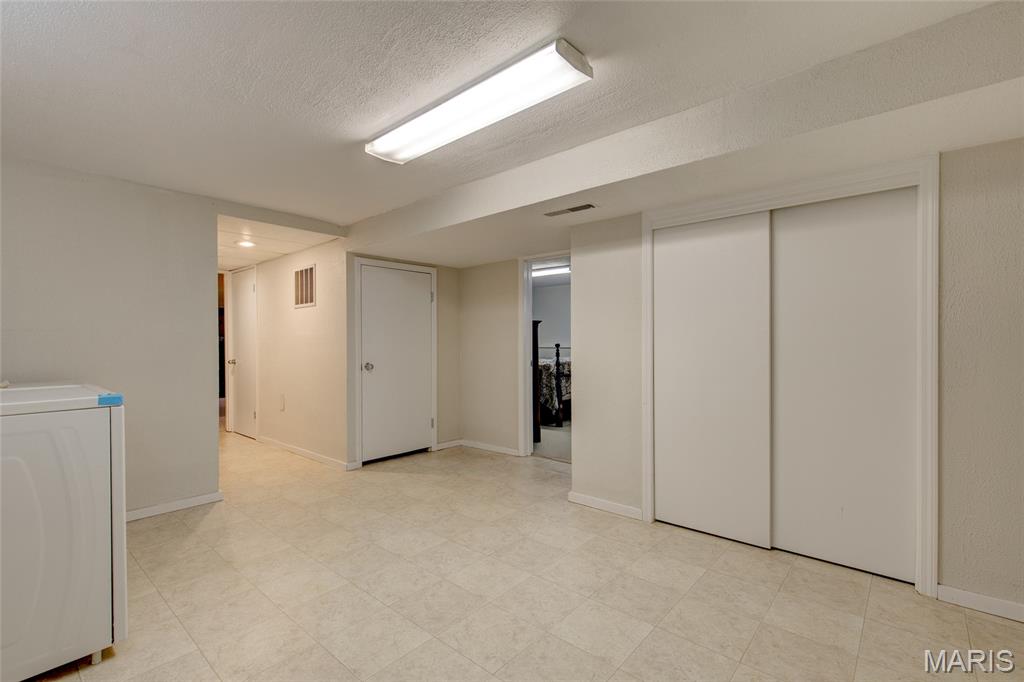 171 Willowood Road Litchfield, IL 62056 - Photo 31 of 43