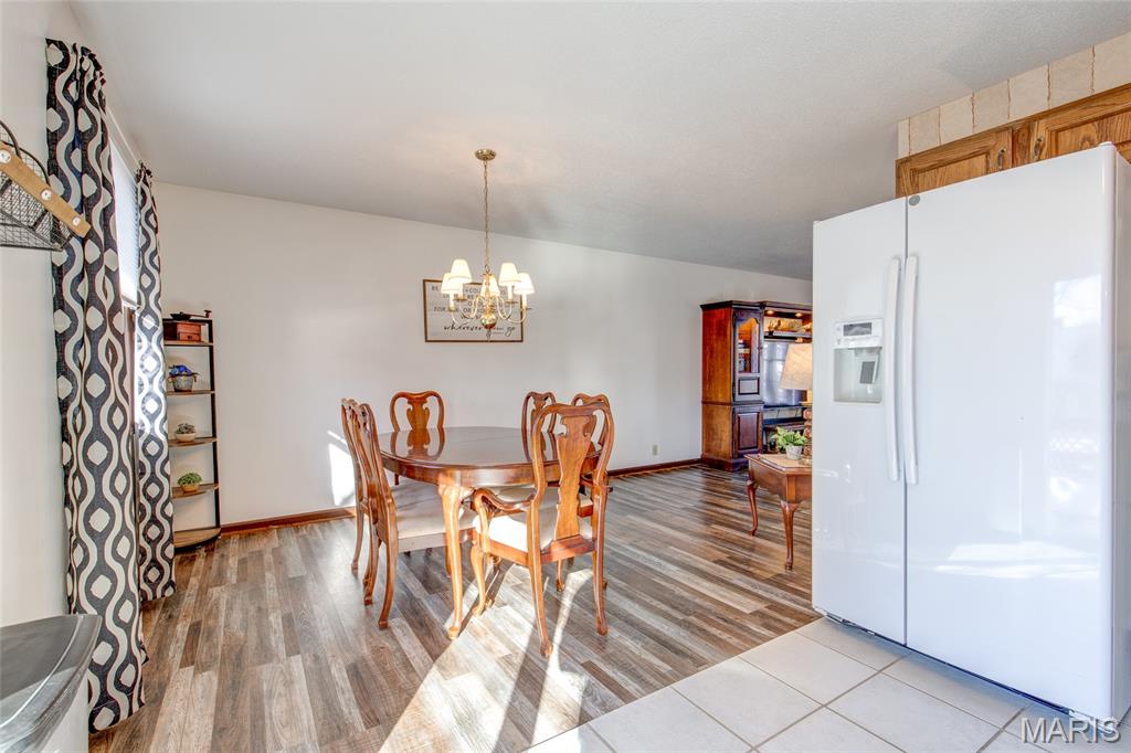 171 Willowood Road Litchfield, IL 62056 - Photo 7 of 43