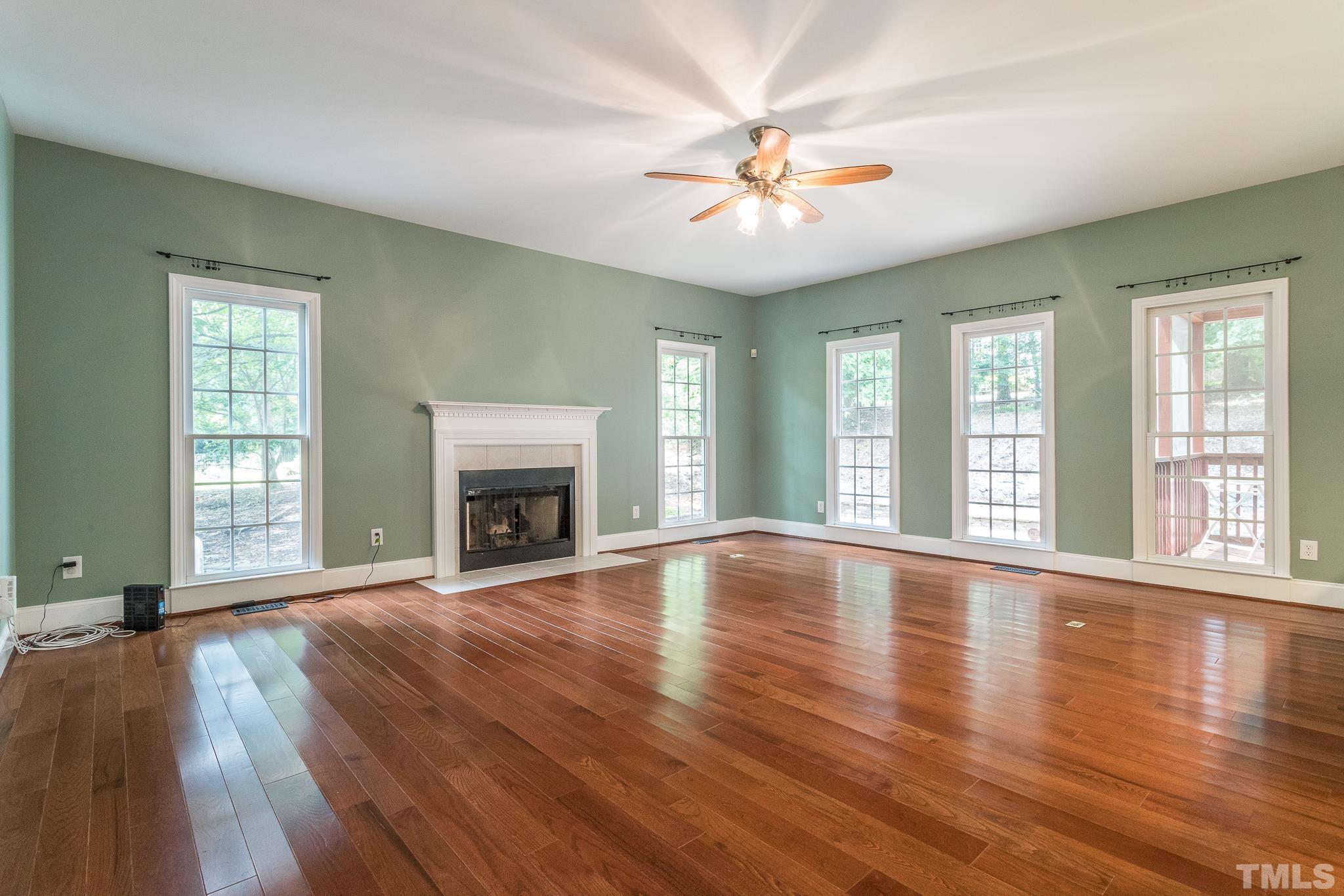11305 Timbergrove Lane Raleigh, NC 27614 - Photo 8 of 31 Gallery Image 8