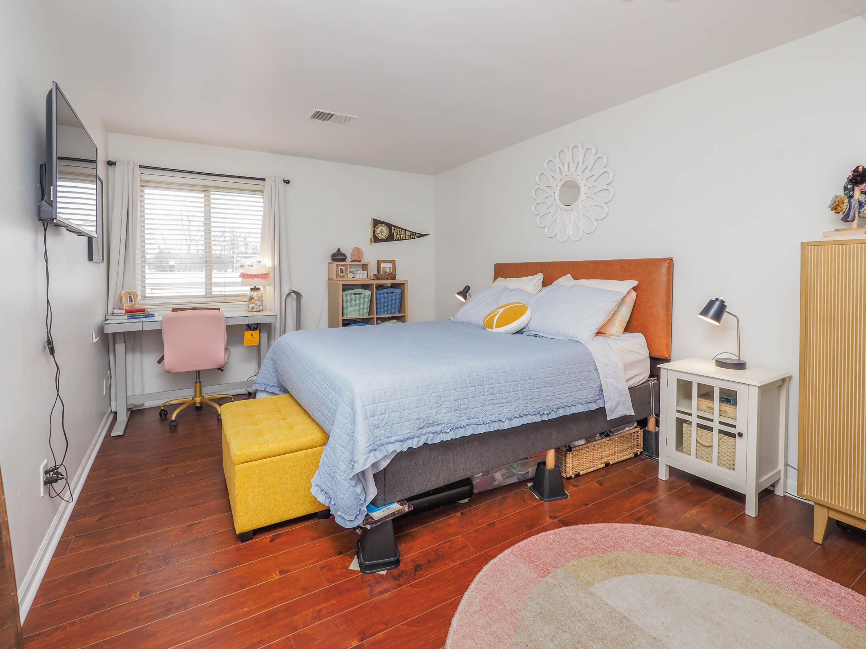748 West Kilgore Road, Unit 207 Kalamazoo, MI 49008 - Photo 12 of 23 748 W. Kilgore #207-112