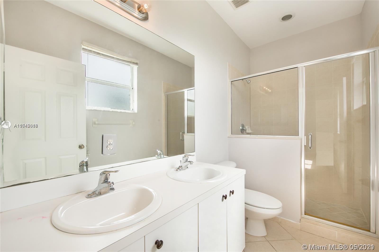 4134 Northeast 24th Street Homestead, FL 33033 - Photo 6 of 13