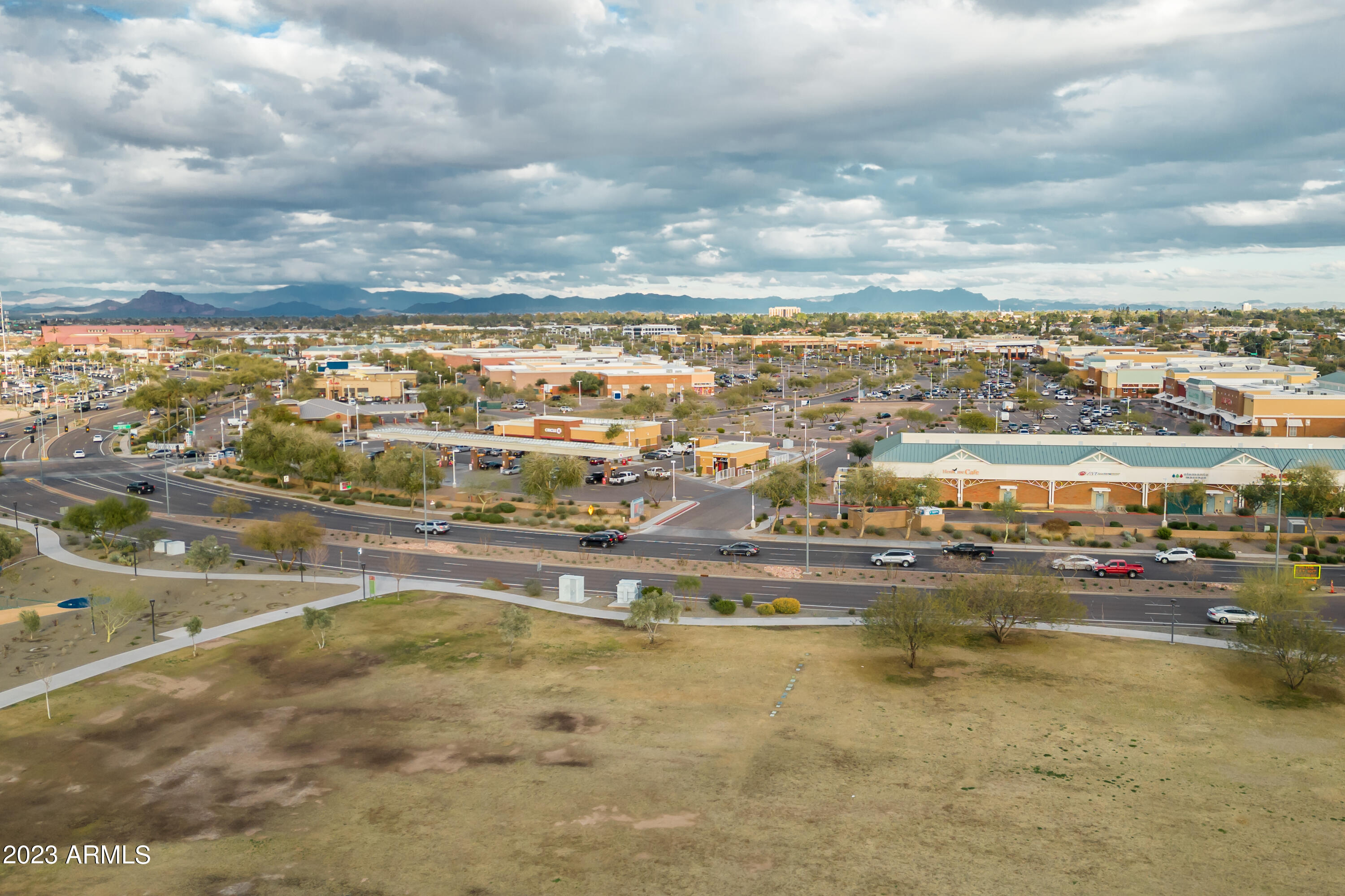 1733 West Decatur Street Mesa, AZ 85201 - Photo 29 of 36 DJI_0677