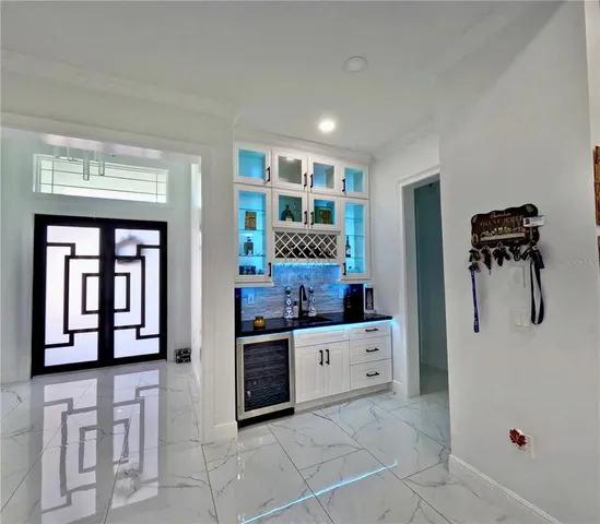 $1,200,000 | 10112 Judy Road, Dover, FL 33527