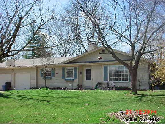 16 Palomino Road Springfield, IL 62702 - Photo 1 of 3