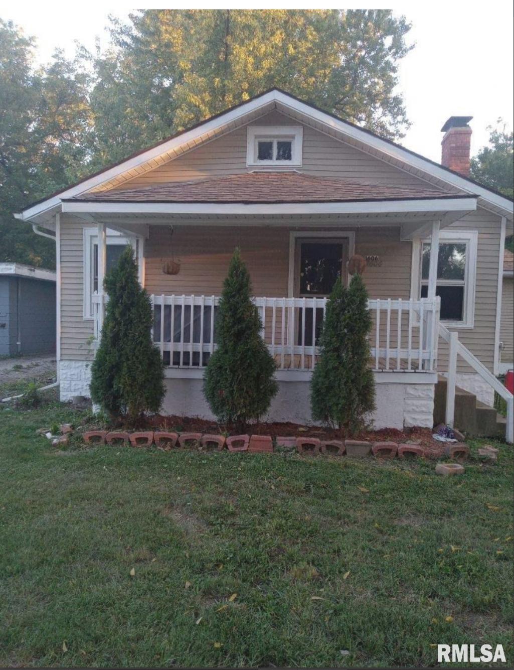 1606 East Stanford Ave  