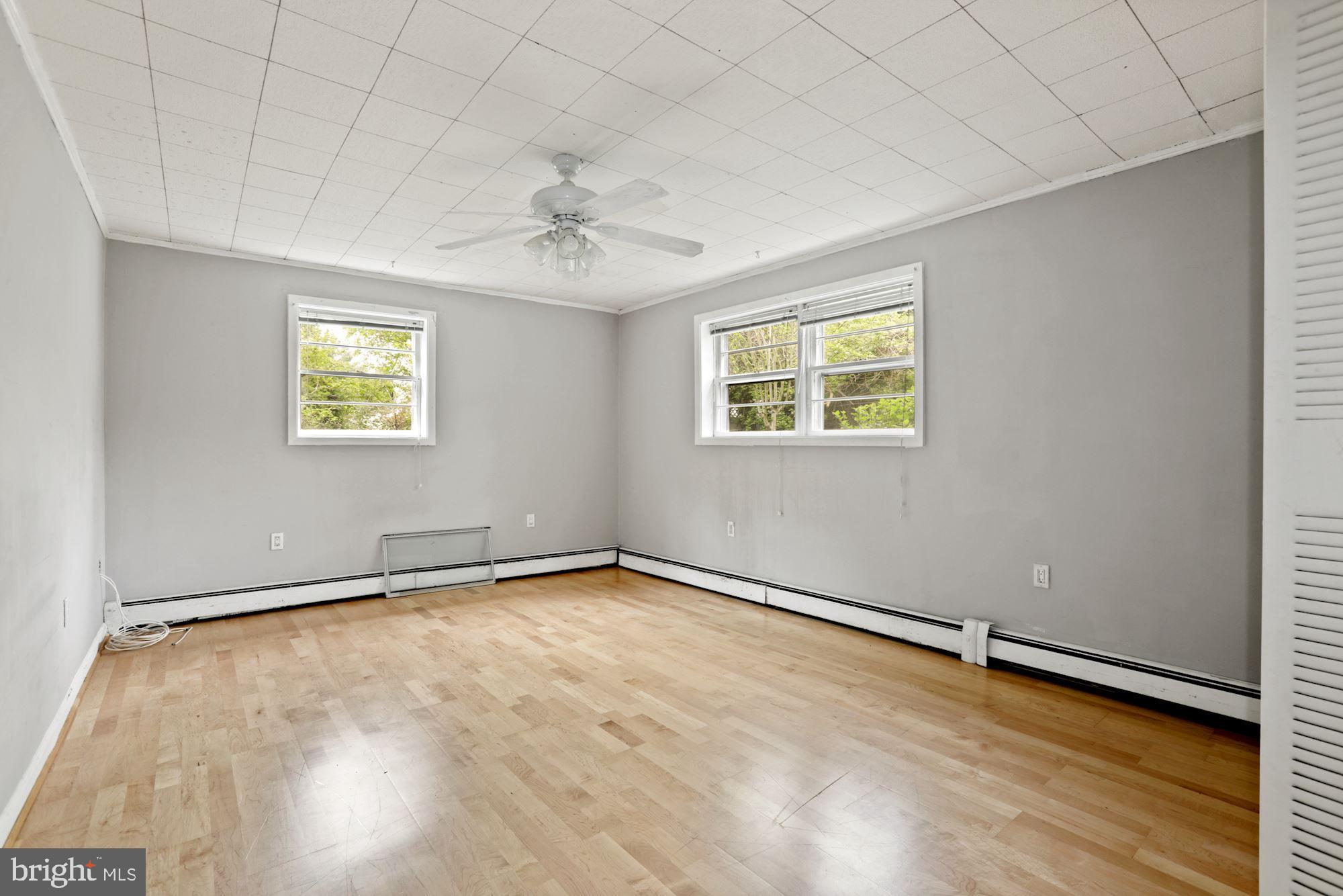 4200 Buckman Road Alexandria, VA 22309 - Photo 23 of 32 Legal bedroom and full bath downstairs