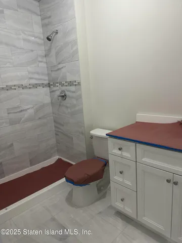 $1,489,888 | 552 Drumgoole Road East | Greenridge