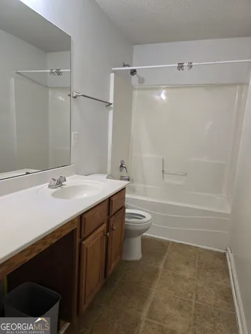 $2,900 | 5195 Miller Woods Trail, Decatur, GA 30035