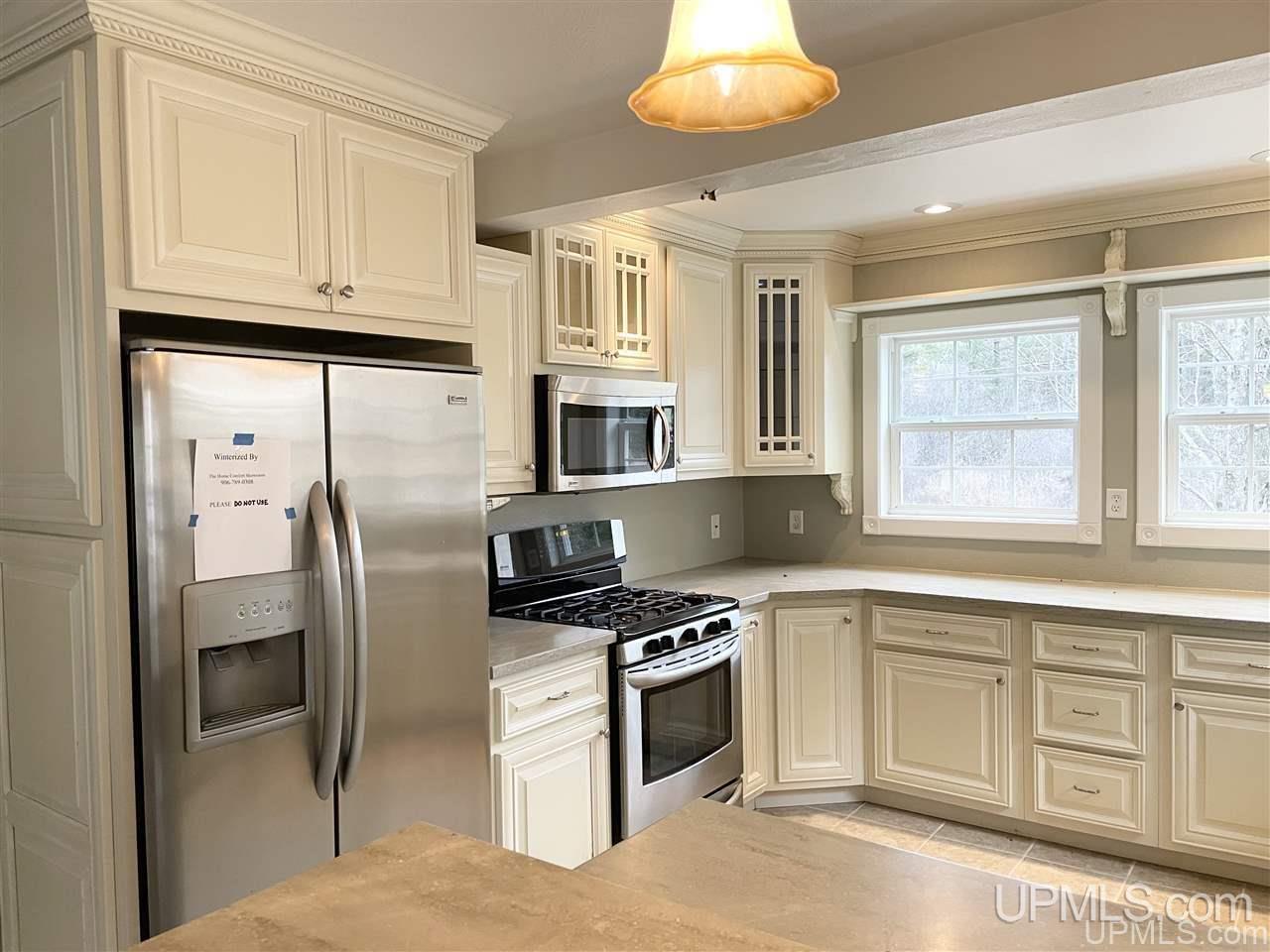 5647 23.5 Road Gladstone, MI 49837 - Photo 26 of 49 Gallery Image 26