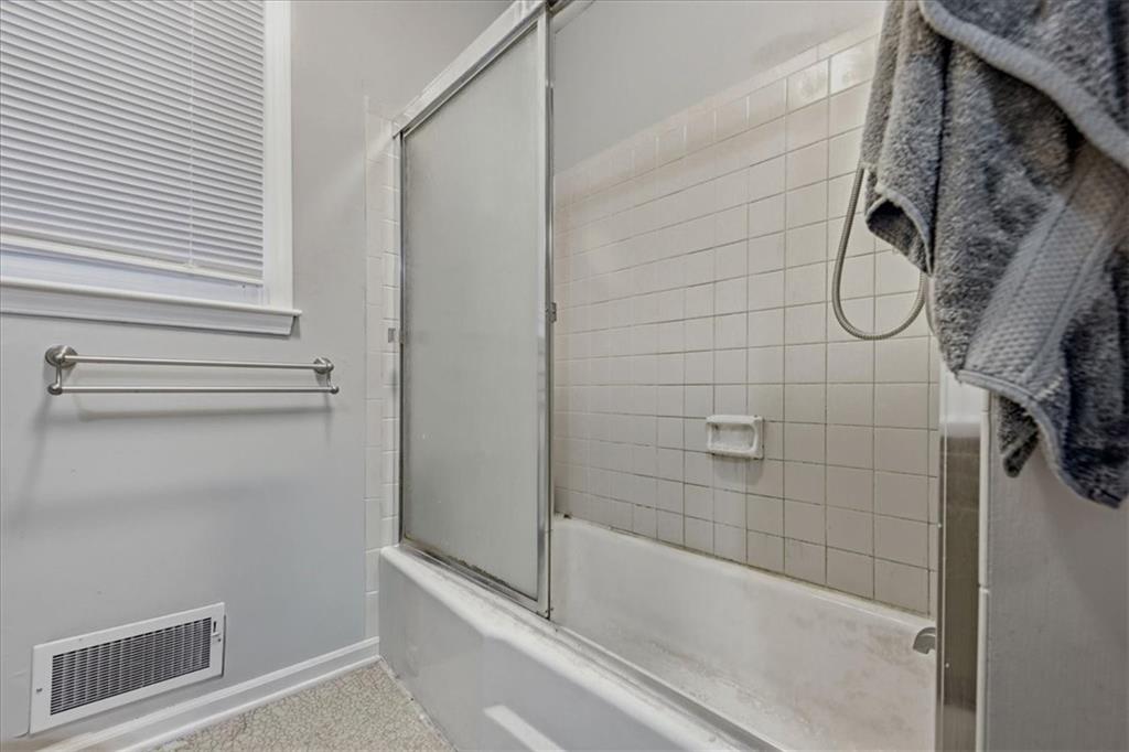 13000 Byars Road Grandview, MO 64030 - Photo 14 of 30 Gallery Image 14