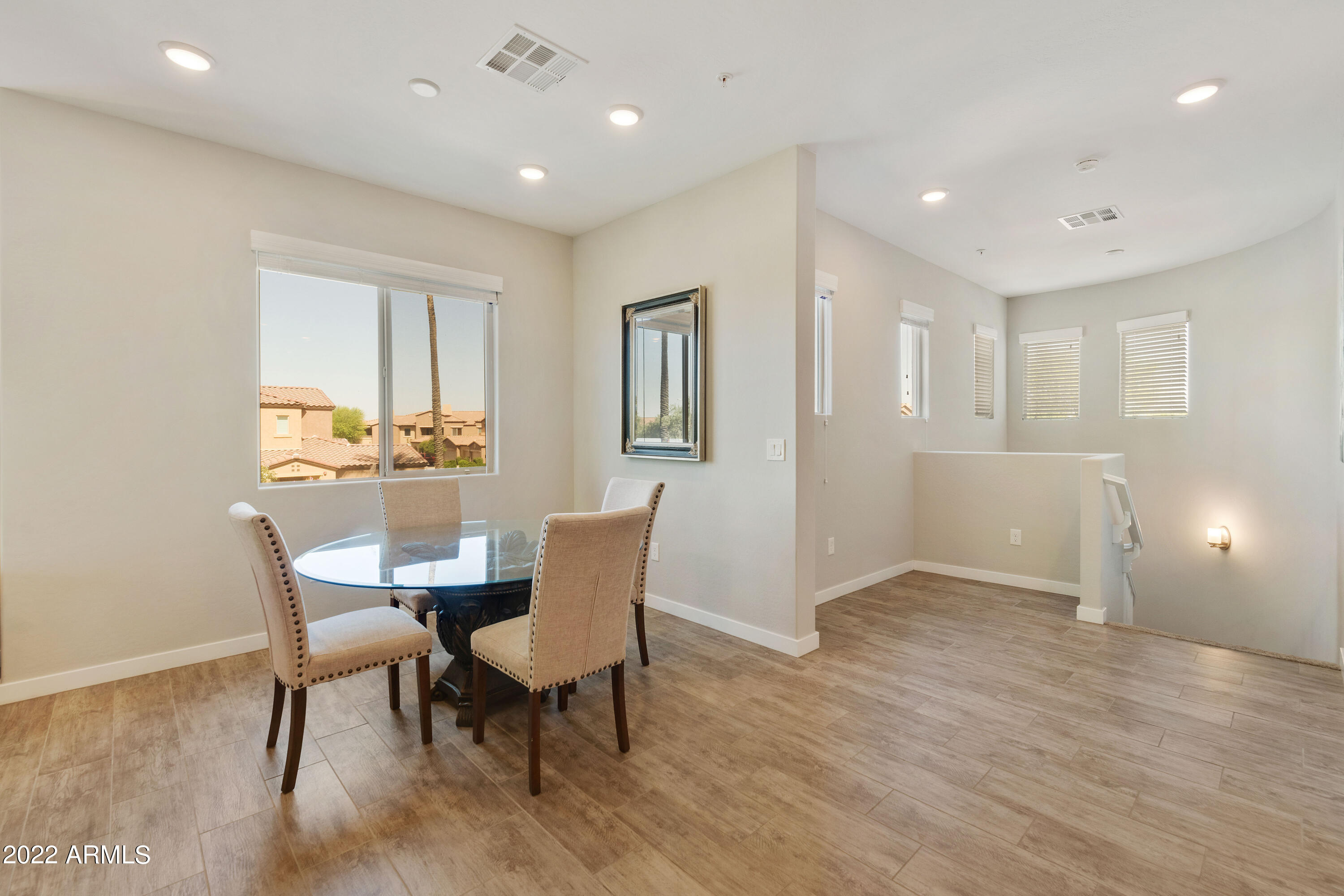 250 West Queen Creek Road, Unit 201 Chandler, AZ 85248 - Photo 10 of 29 Dining & Office Nook