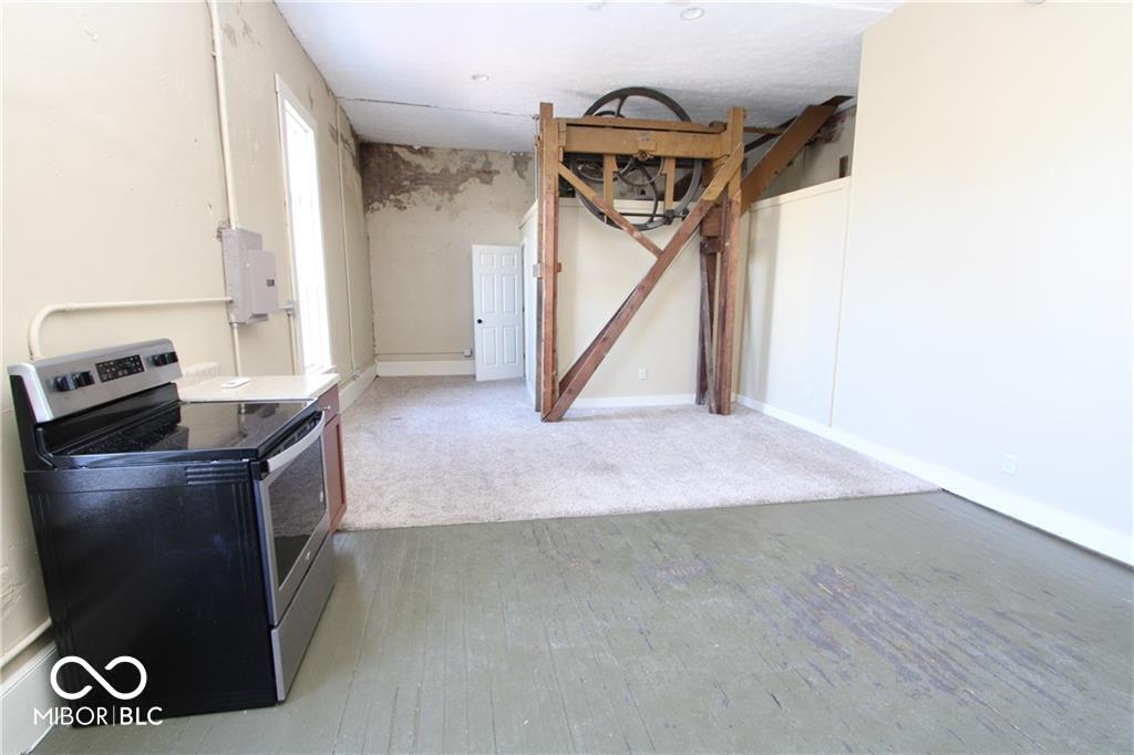 101 South Main Street, Unit D Kirklin, IN 46050 - Photo 6 of 14